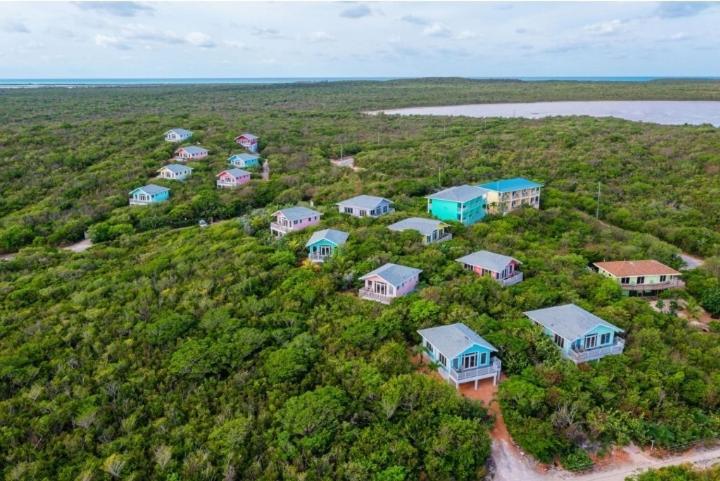 Harbor Breeze Villas Clarence Town Exterior photo