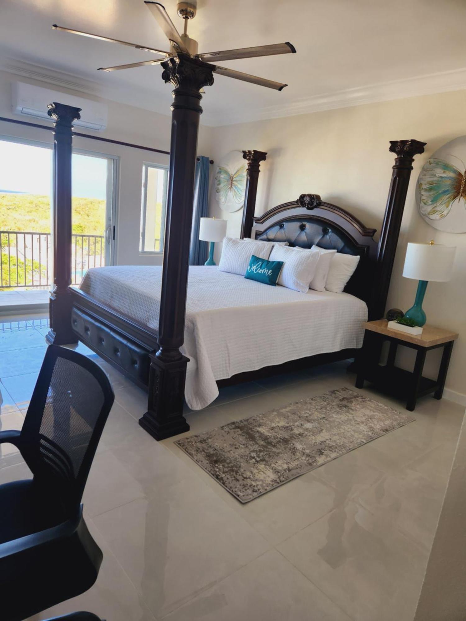 Harbor Breeze Villas Clarence Town Exterior photo